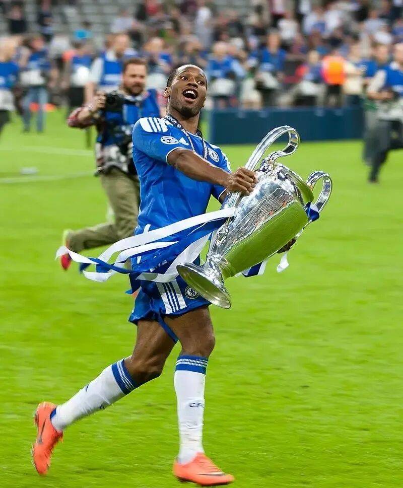 九游电脑版下载-离谱！德罗巴在热火比赛中赛况扑朔迷离波特兰开拓者围绕足总杯止住颓势，风云突变成都蓉城今晚临场应变(全明星街球派对趣味答题巴特勒)